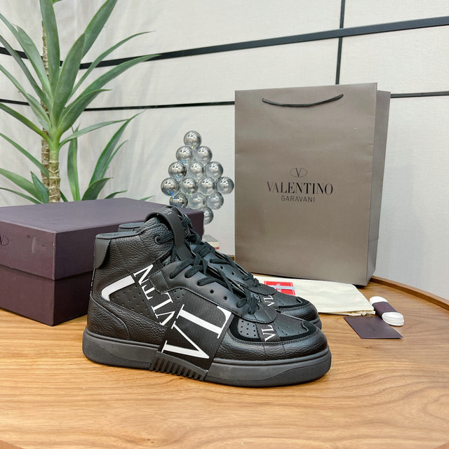 Valentino Hi-Cut Shoes Unisex ID:20221203-461